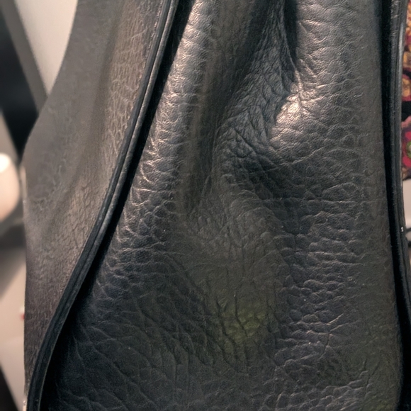 Kate Spade Romy Perri Desiger Satchel  with Gold Accents - Picture 7 of 15